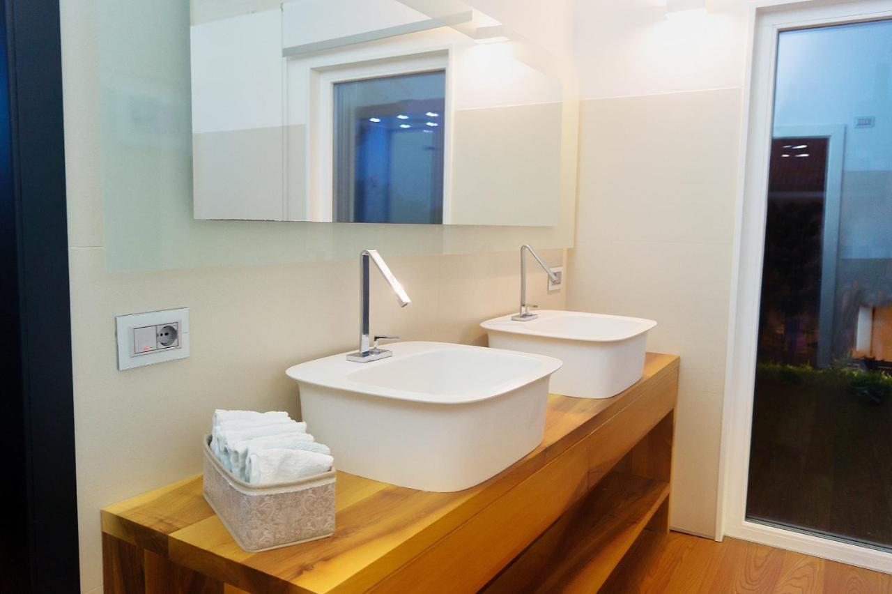 몬테그로또테르메 Wooden House B&B 외부 사진
